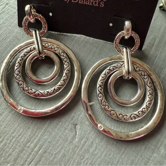 Scroll by Dillard Reversible Dangle Circle Earrings NEW - Picture 3 of 8